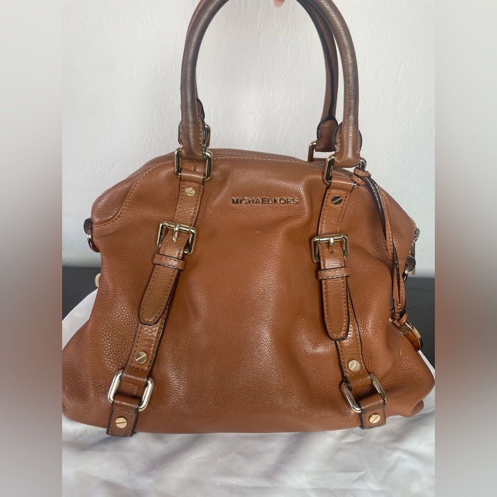 Michael Kors leather tote & dustbag